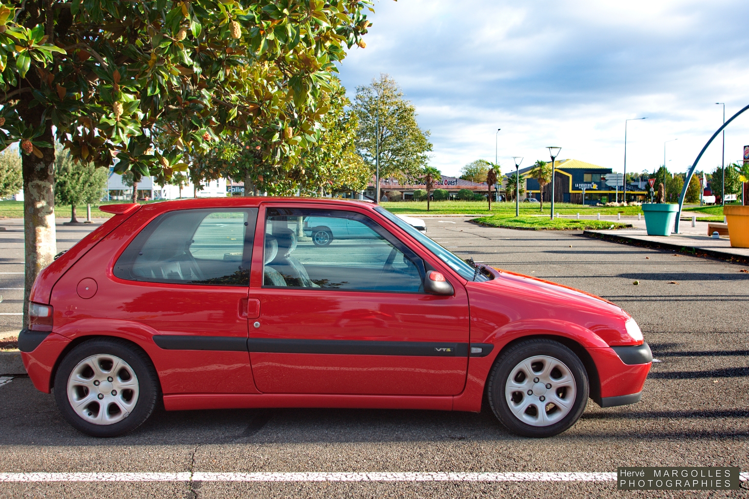 Citroen Saxo VTS-02.jpg